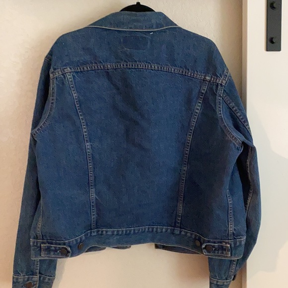Vintage Levi’s Denim Jacket - Picture 5 of 5